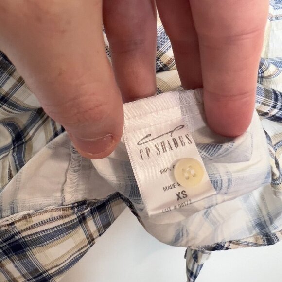 CP Shades Button Up Long Sleeve Blouse Size XS Color Blue White - Picture 5 of 6